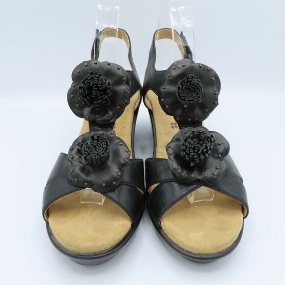 Naturalizer 10 M Comfort Explorer Womens Black Faux Leather Flower Wedge Sandal - Picture 2 of 10